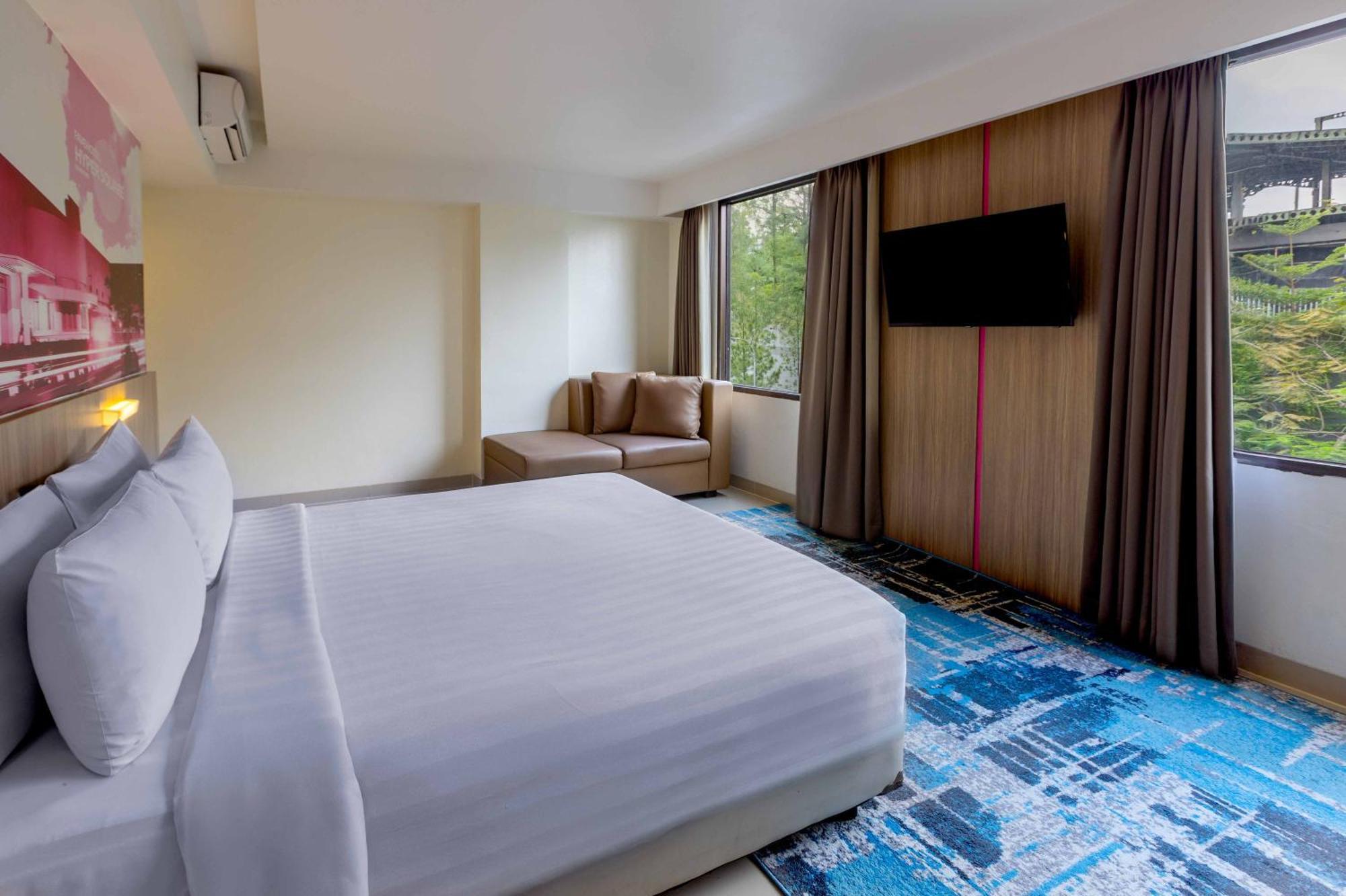 בנדונג Favehotel Hyper Square מראה חיצוני תמונה